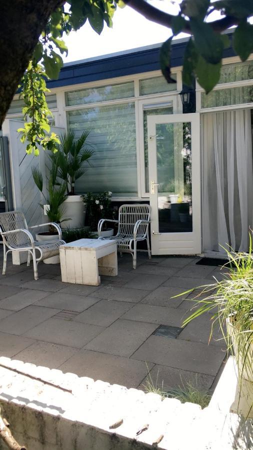 De Tuinkamer-----Privé diner op de kamer mogelijk!!! Hoogeveen Extérieur photo